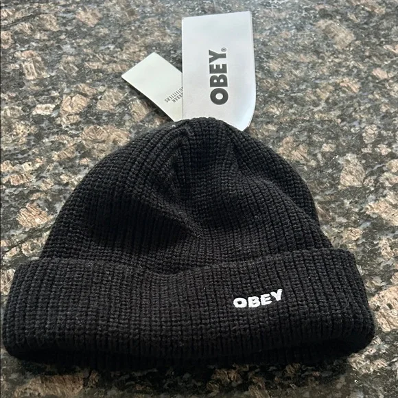 OBEY FUTURE BEANIE SIZE O/S NWT - Picture 1 of 5